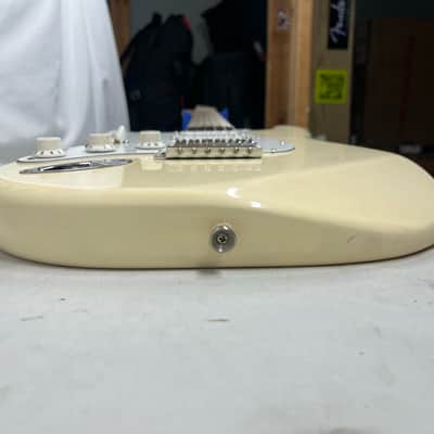 Fender Standard Stratocaster Strat Left Handed Lefty Electric Guitar - Arctic White image 18