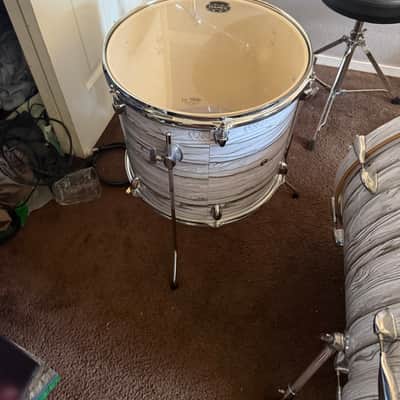 Mapex VE5294FTC Venus Rock 10x8/12x7/16x14/22x16/14x5" 5pc Drum Kit with Hardware 2022 - Present - Copper Metallic image 5