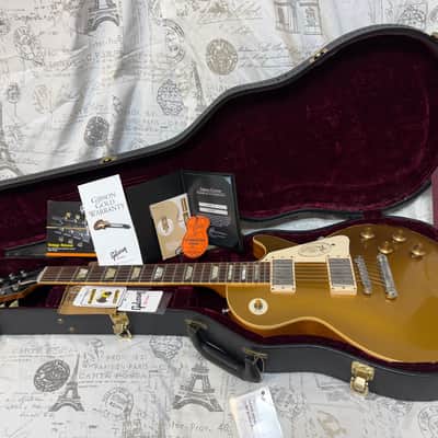 2000 Gibson Custom Shop Historic R7 Les Paul Goldtop ‘57 Reissue **Time Capsule** Played Once Then Stored In Case In Climate Controlled Room ABSOLUTE COLLECTOR GRADE! image 5