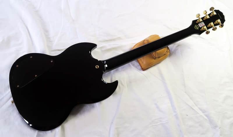 Epiphone SG - black/gold, rare model, NEW, case, Maestro Vibrola