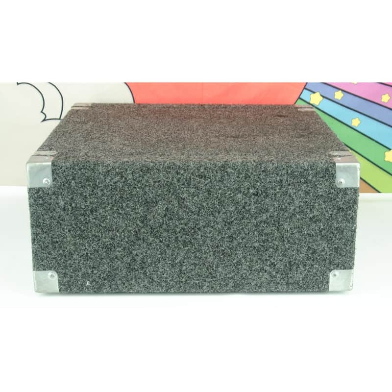 Used Grundorf 4-Space Rack Box, Carpet Gray image 1