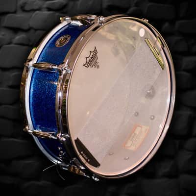 Gretsch Renown 5.5x14 Snare (1962) Blue Sparkle image 6
