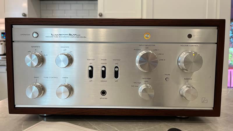 LUXMAN SQ-38u VACCUM TUBE INTEGRATED AMPLIFIER in Excellent Condition image 1