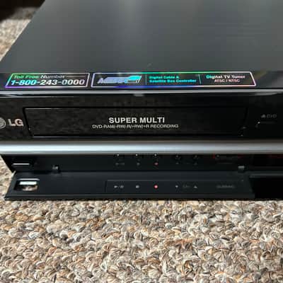 LG RC797T Super Multi DVD Recorder/VCR Combo Player w/ Remote [DVD NEEDS REPAIR] image 4