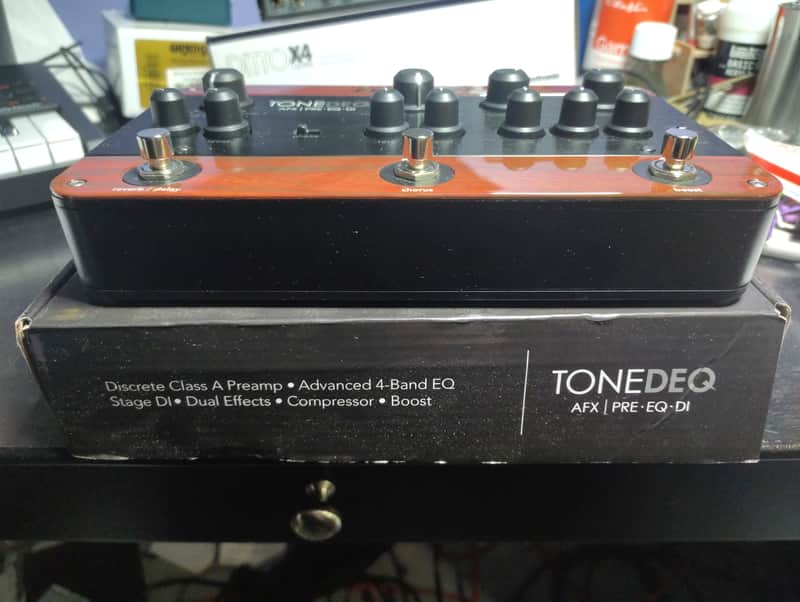 Fishman ToneDeq AFX Preamp EQ and DI with Dual Effects 2010s - Standard image 1