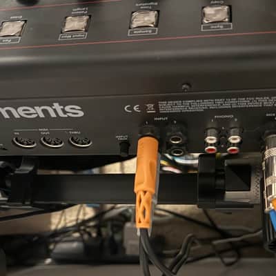 Isla Instruments S2400 Desktop Sampler 2019 - Present - Black image 5
