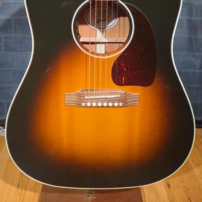 Gibson 2025 J-45 Standard Vintage Sunburst w/ OHSC Barely Played! image 6
