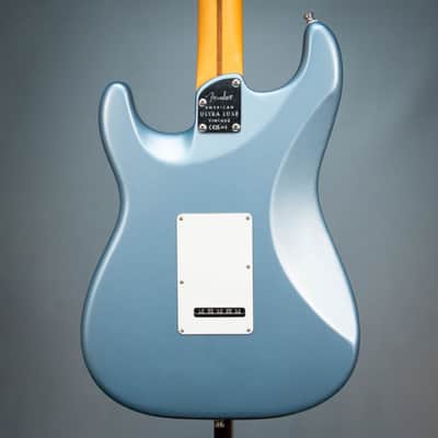 Fender American Ultra Luxe Vintage '60s Stratocaster Electric Guitar - Ice Blue Metallic - US25006426 image 2