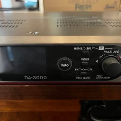 TASCAM DA-3000 Master Recorder 2013 - Present - Black image 3