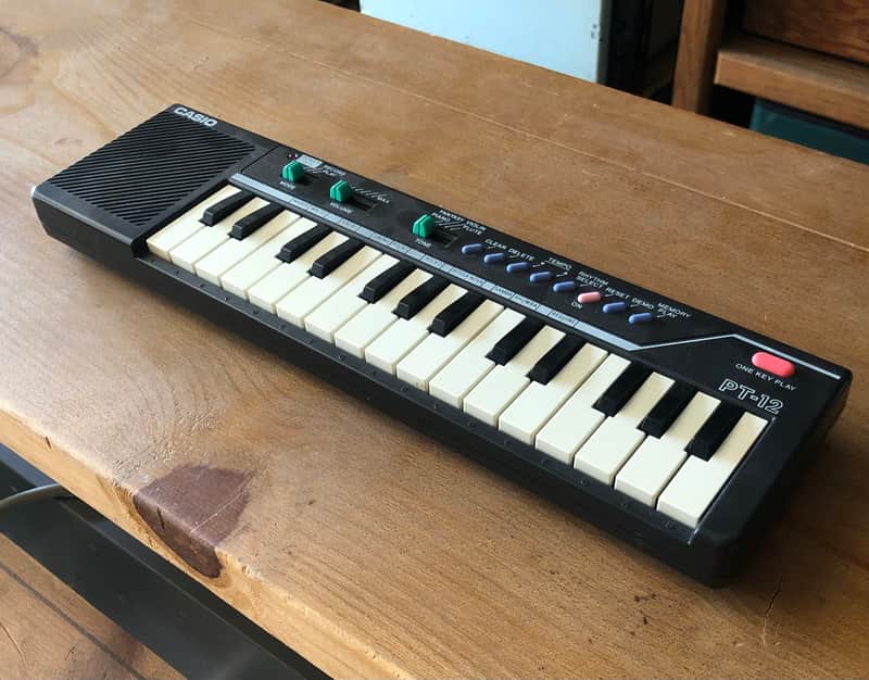 Casio PT-12 80's mini porta synth image 1