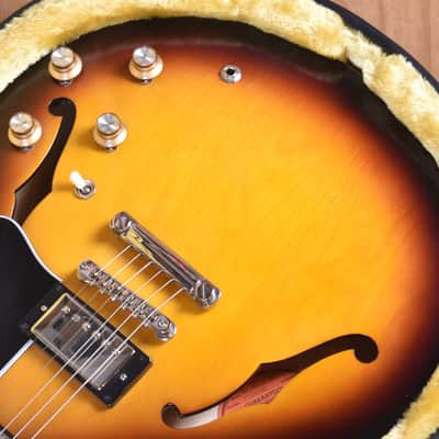 Epiphone Inspired by Gibson Custom 1962 ES-335 Reissue Vintage Burst image 4