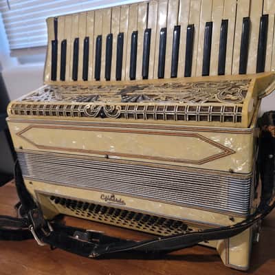 Vintage C. Firardo Italian Piano Accordion w/ Original Case Art Deco Pearloid Project image 17