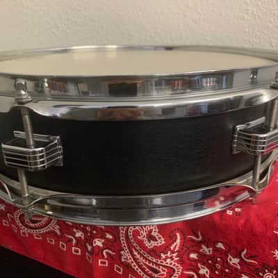 1966 Ludwig No. 905 Jazz Combo 3x13" 6-Lug Piccolo Snare Drum with Keystone Badge image 5