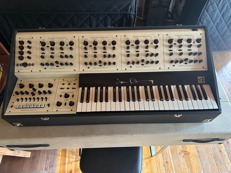 Oberheim 4voice image 1
