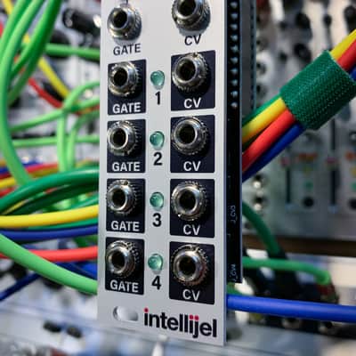 Intellijel Shifty Eurorack Voice Allocator / Note Hocketing / Analog Shift Register image 5