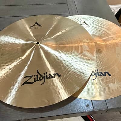 Zildjian 18" A Concert Stage Orchestral Cymbals (Pair) 2010s - Traditional image 2