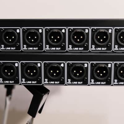 Behringer Ultragain Digital ADA8200 8-Channel Mic Preamp with AD/DA Converter 2025 2pcs image 7