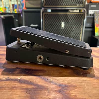 Dunlop GCB95 Cry Baby Standard Wah image 2