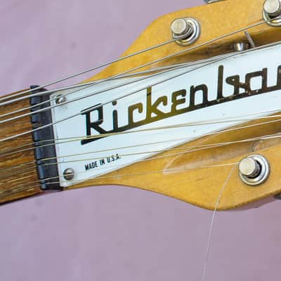 Rickenbacker 450/12 1966 Mapleglo with genuine case image 15