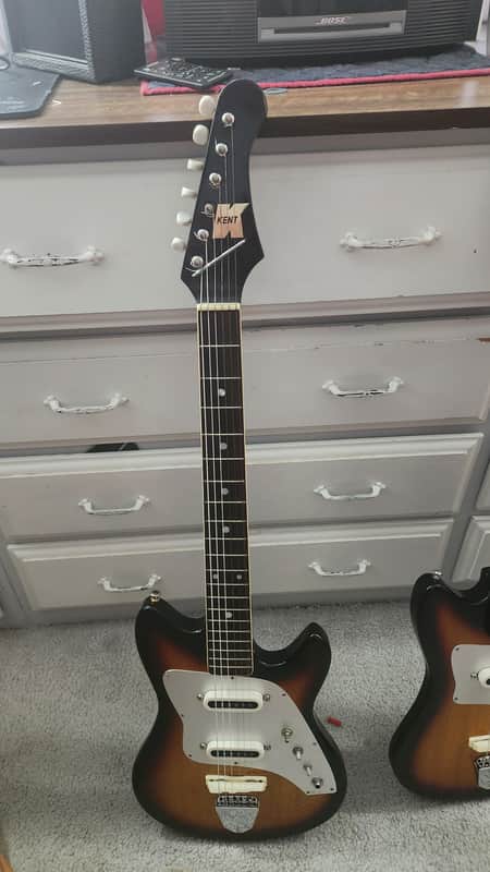 Kent/Guyatone Polaris II (545) 1964-65 - 3- Colors Sunburst image 1