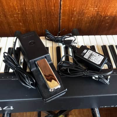 Roland RD-64 Fully Weighted 64key Digital Stage Piano SuperNATURAL Sounds w/ bag image 11