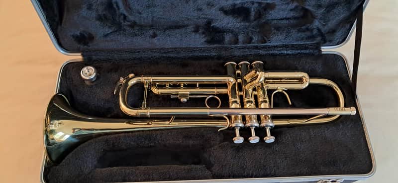 Trumpet Selmer Prelude TR701 image 1