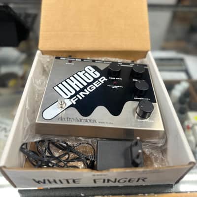 Original Electro-Harmonix White Finger Compressor (Used) image 4