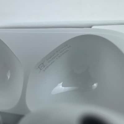Apple AirPods 4 A3053 Wireless Earbuds with USB-C Charging Case image 7