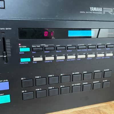 Yamaha RX11 Digital Rhythm Programmer - Black image 2