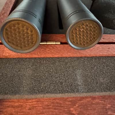 Neumann KM 184 mt Small Diaphragm Cardioid Condenser Microphone Matched Stereo Pair 1993 - Present - Matte Black image 10