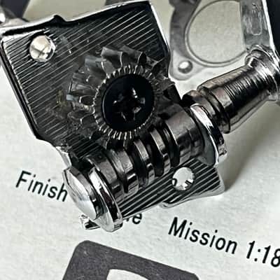Gotoh SG30 Vintage Style Tuners 3x3 Chrome MIJ Japan 1:18 image 4