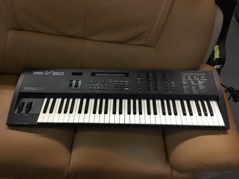 Yamaha V50 image 1