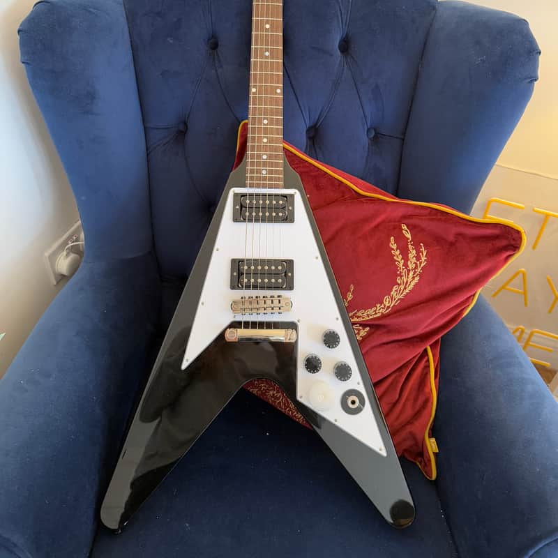 2023 – Present Epiphone Kirk Hammett ’79 Flying V Ebony