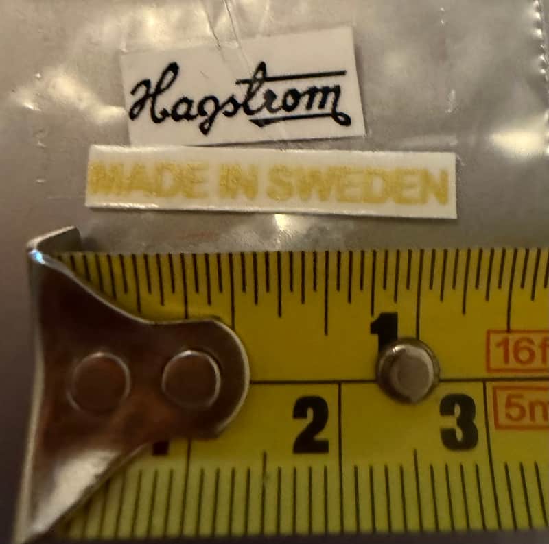 Hagstrom “Made in Sweden” 3cm logo sticker - Gold image 1