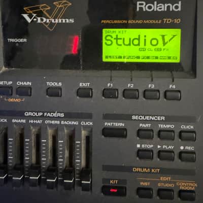 Roland TD-10 Drum Sound Module 1997 - 2000 - Gray