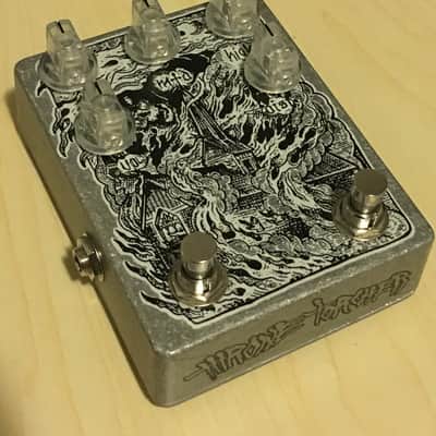 Abominable Electronics Throne Torcher image 1