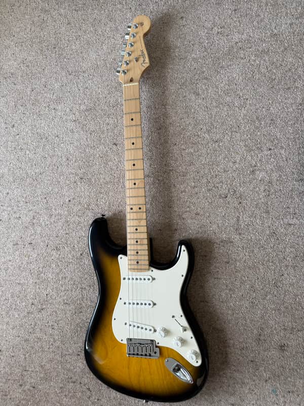 Fender 50th Anniversary American Deluxe Stratocaster 2004 - As new condition image 1