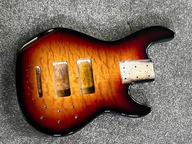 G&L Fullerton L-2500 Bass Body Empress Quilted Maple Top Sunburst image 1