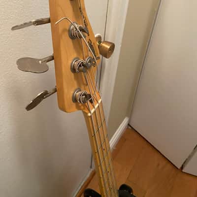 Fender Precision 1984-1987 - Black image 3