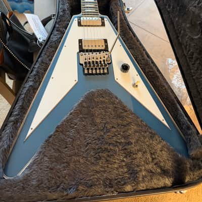 Gibson Custom Shop Richie Faulkner Signature Flying V Custom 2023 - 2024 - Pelham Blue image 24