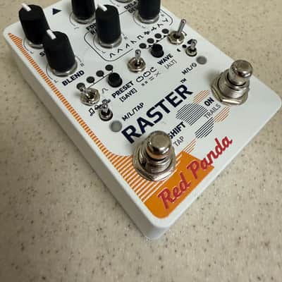 Eventide Red Panda Raster 2 – Like New, In Box – February 2025 Purchase image 2