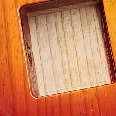 Fender Dimensions 5 bass body - Sunburst image 11