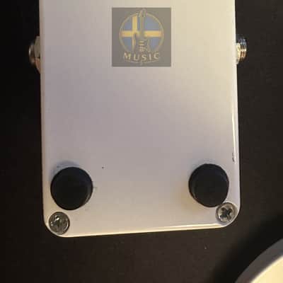 Electro-Harmonix Crayon 69 Full-Range Overdrive image 3
