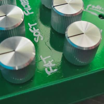 VFE Distortion 3 2024 - Green image 7