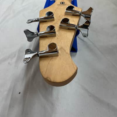 Lakland Skyline Series 55-02 5-String Electric Bass image 25