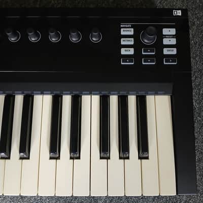 Native Instruments Komplete Kontrol S25 2014 image 4