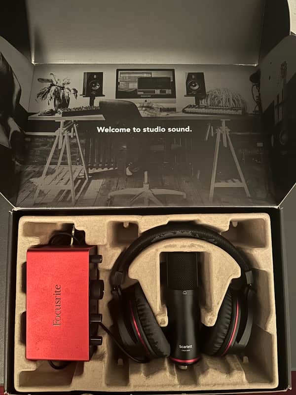 Focusrite Scarlett Solo 4th Gen USB Audio Interface Studio Bundle 2023 - Present - Red image 1