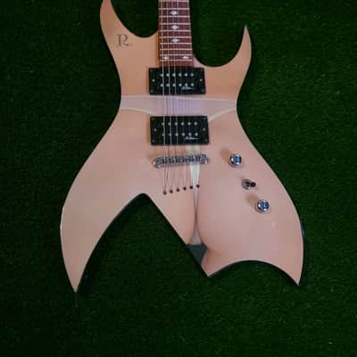 B.C. Rich BICH 2003 - BC RICH BODY ART COLLECTION 25TH ANNIVERSARY THE BITCH'S BACK image 3