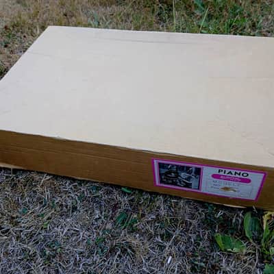 AS NEW with box ! chromatic toy piano Michelsonne Paris 30 keys image 4
