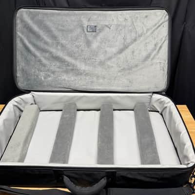 Mono M80 Series Pedalboard M80-PRO-V2 Pro 2.0 Case with Gator Pedal Board image 4
